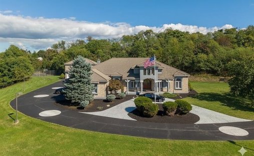 House in Washington, Pennsylvania, United States 1