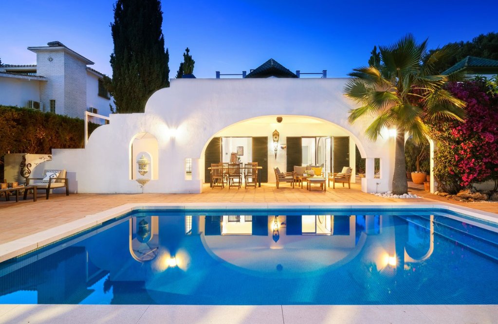 Villa in Marbella, Andalusia, Spain 2 - 18278253