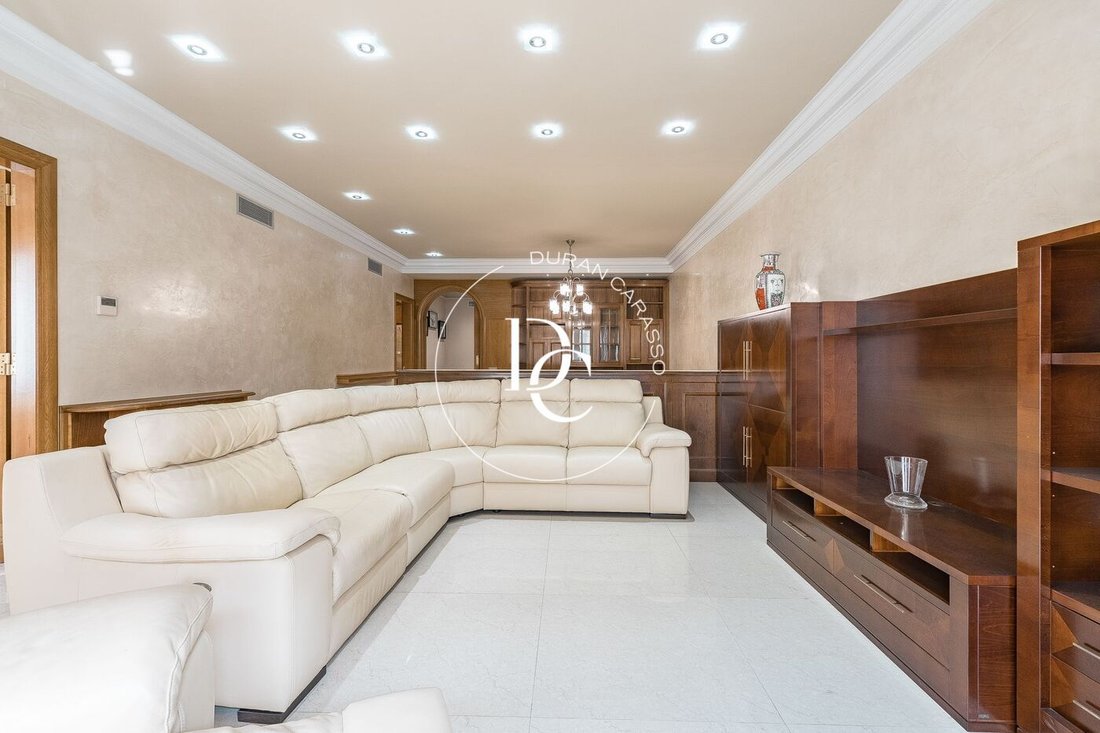 Apartment in Eixample, Barcelona, Spain 3 - 18278654