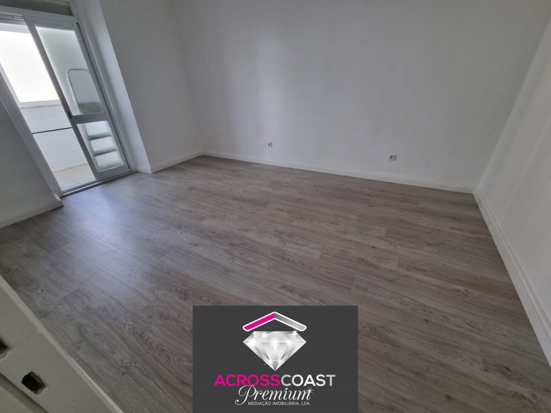 Apartment in Arroios, Lisbon, Portugal 2 - 18278350