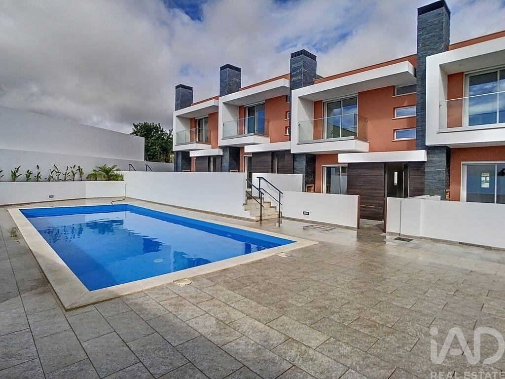 Townhouse in Olhos de Agua, Algarve, Portugal 2 - 18278875