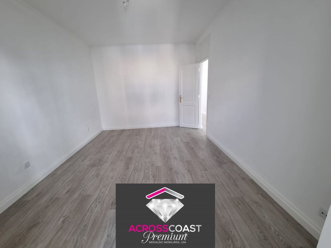Apartment in Arroios, Lisbon, Portugal 3 - 18278350