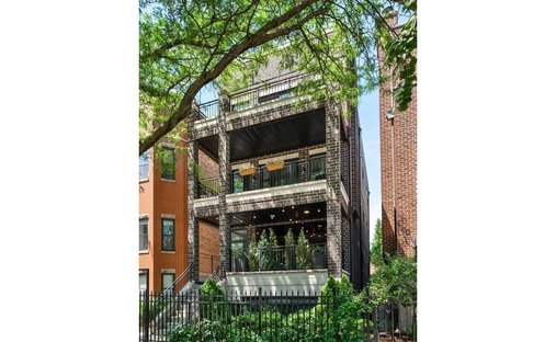 Condo in Chicago, Illinois, United States 1