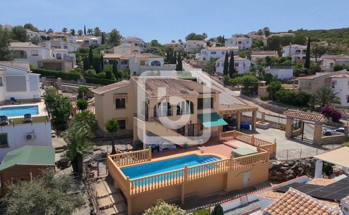 Villa in el Rafol d'Almunia, Valencian Community, Spain 1