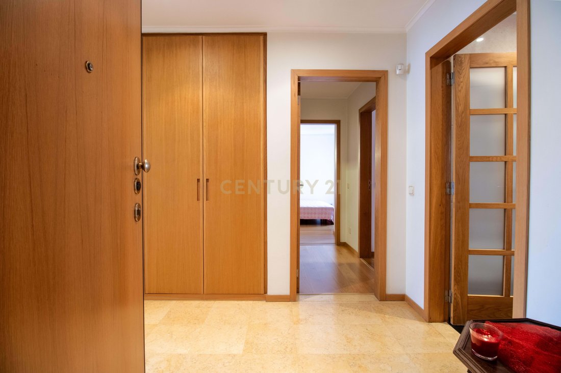 Apartment in Avenidas Novas, Lisbon, Portugal 5 - 18278392