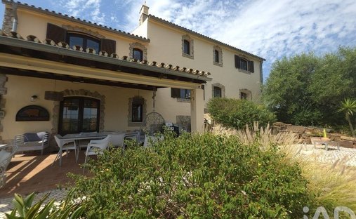 Townhouse in Alte, Algarve, Portugal 1