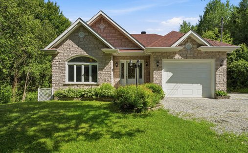 House in Ascot Corner, Quebec, Canada 1
