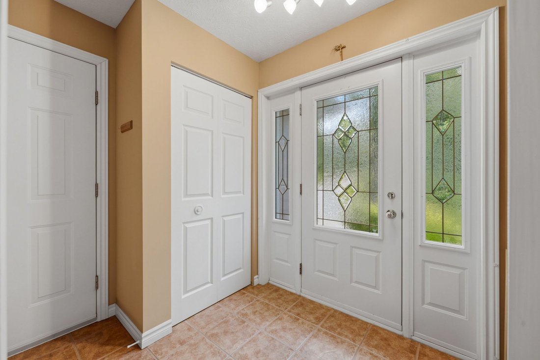 House in Ascot Corner, Quebec, Canada 4 - 18278558