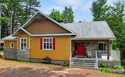 House in Gore, Quebec, Canada 1
