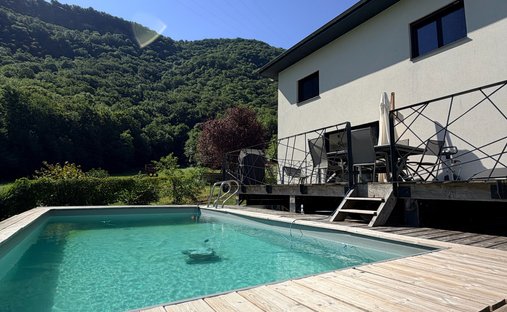 Villa in Saint-Paul-de-Varces, Auvergne-Rhône-Alpes, France 1