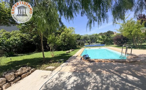 House in Plaine Sud, Chateauneuf-les-Martigues, France 1