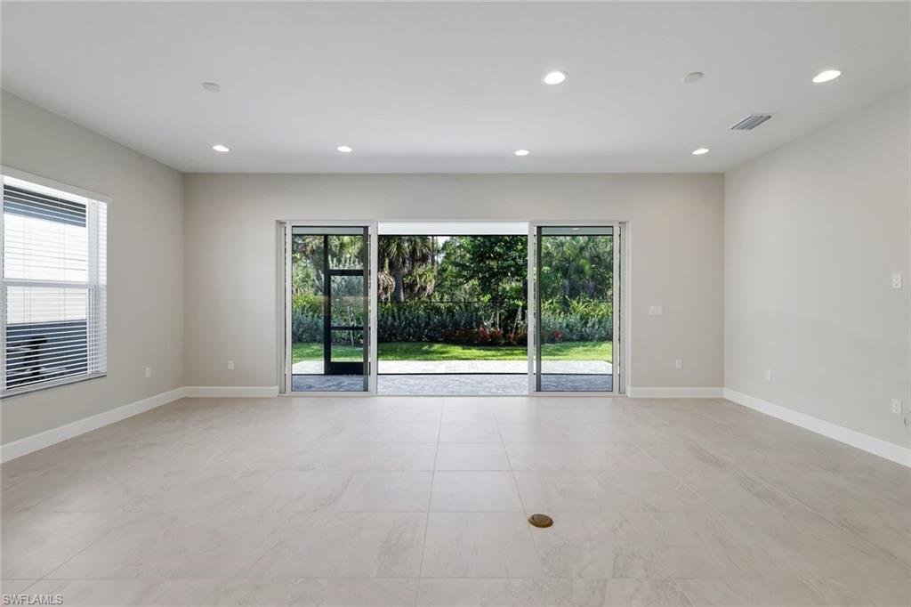 House in Naples, Florida, United States 5 - 18126267