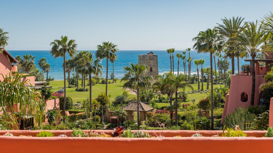 Penthouse in Estepona, Andalusia, Spain 5 - 18278813