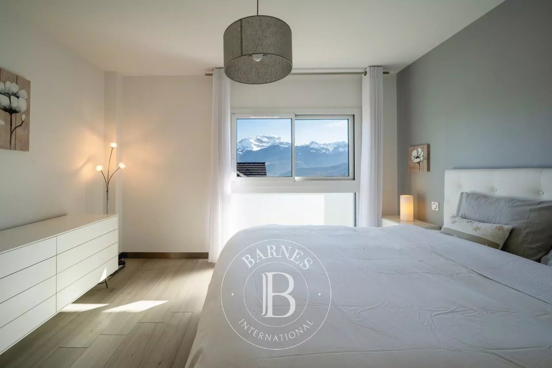 Villa in Saint-Jorioz, Auvergne-Rhône-Alpes, France 4 - 17331441