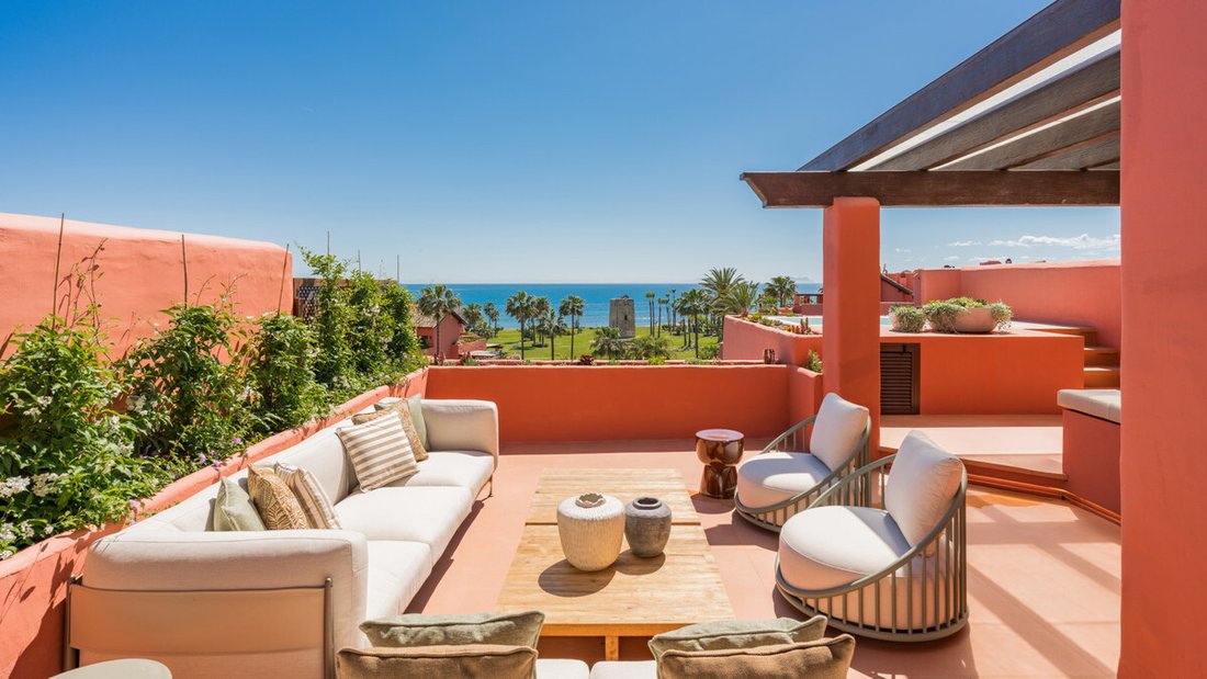 Penthouse in Estepona, Andalusia, Spain 1 - 18278813