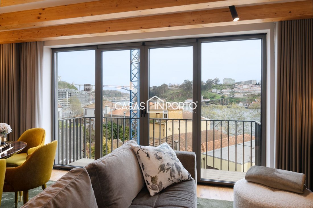Apartment in Lordelo do Ouro e Massarelos, Porto District, Portugal 3 - 18278910