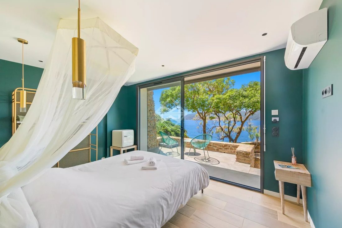 Villa in Île du Levant, Provence-Alpes-Côte d'Azur, France 5 - 18278874