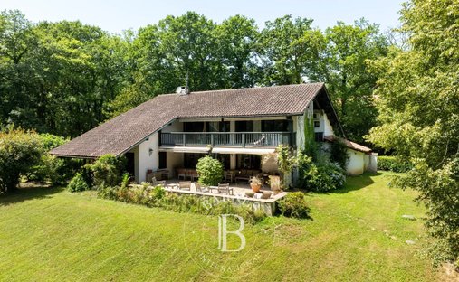 House in Arcangues, Nouvelle-Aquitaine, France 1