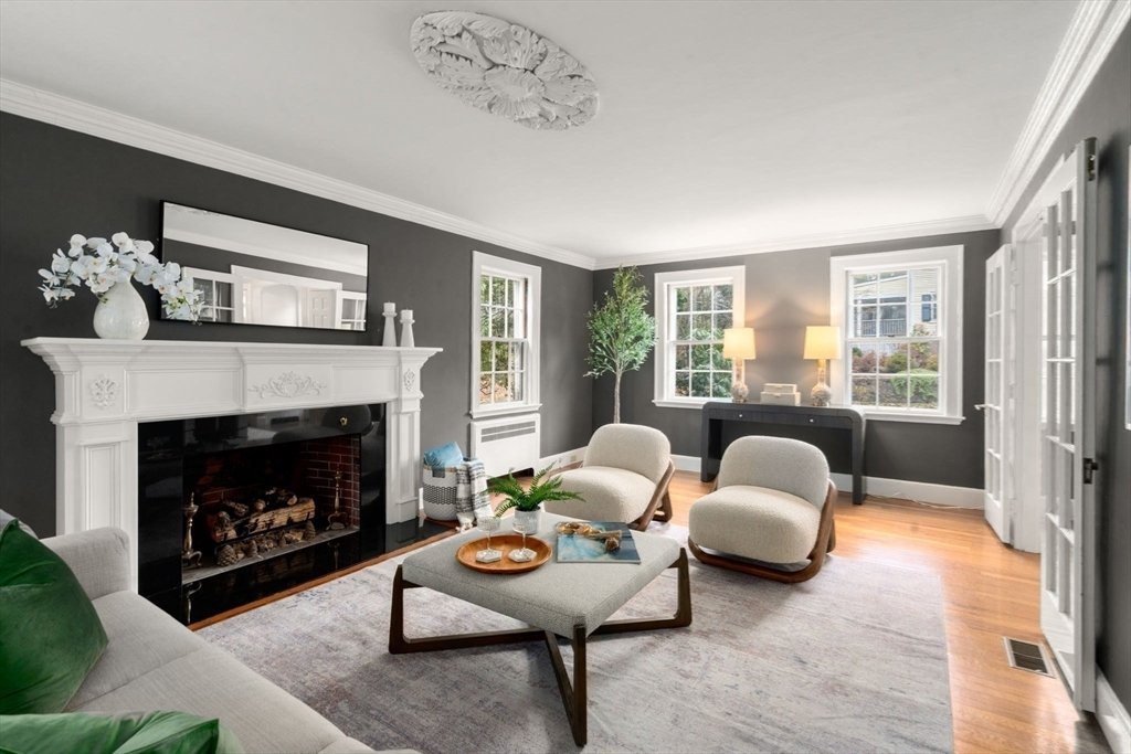 House in Belmont, Massachusetts, United States 3 - 17627380