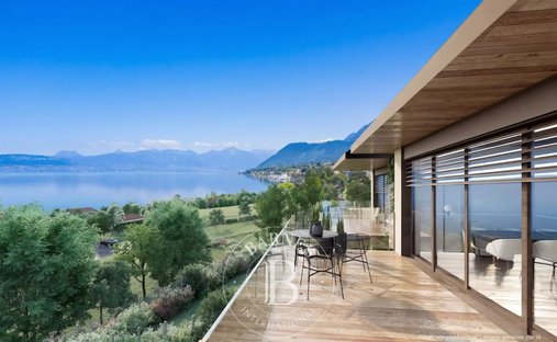 House in Evian-les-Bains, Auvergne-Rhône-Alpes, France 1