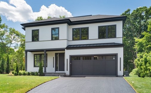 House in Wellesley, Massachusetts, United States 1