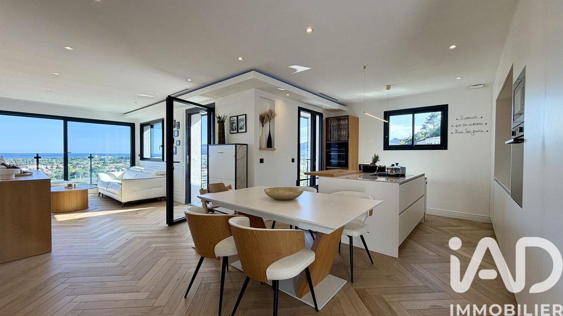 Apartment in Le Centre Ville, Mandelieu-la-Napoule, France 2 - 18283322