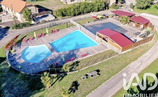 Saint-Chamarand, Occitania, France 1