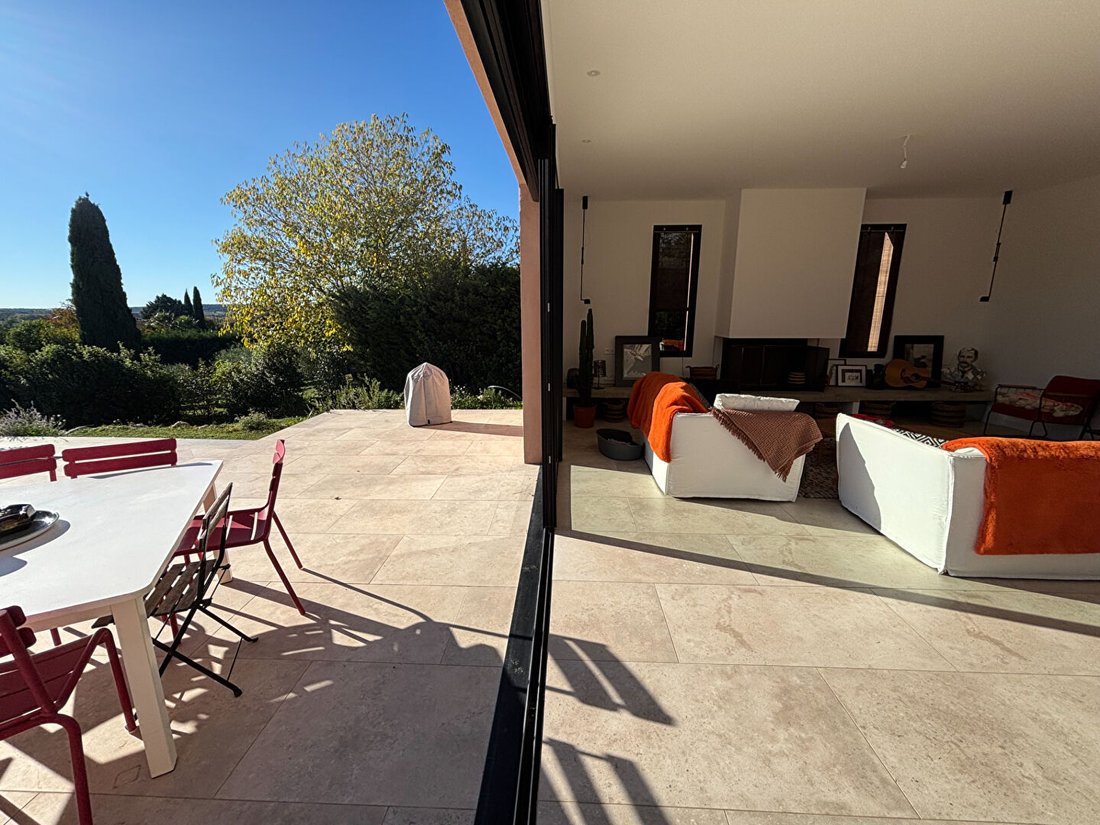 Villa in Uzès, Occitania, France 4 - 18279025