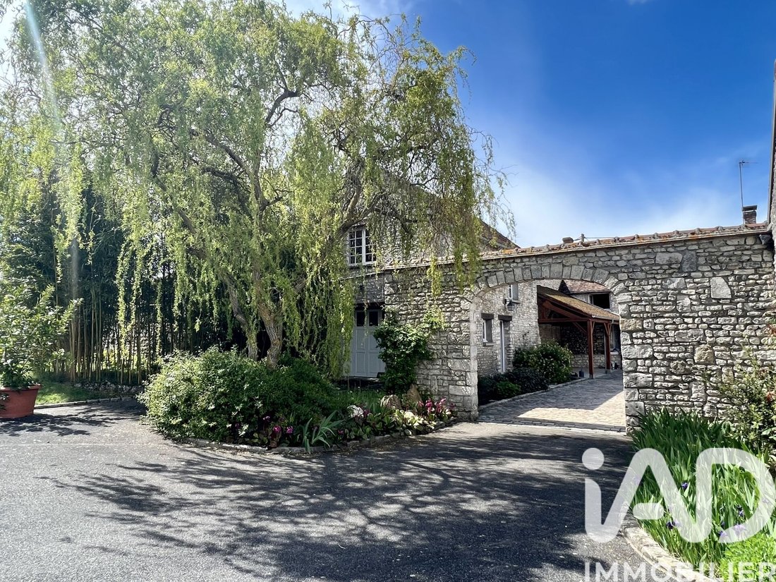 House in Chenou, Ile-de-France, France 1 - 18283316