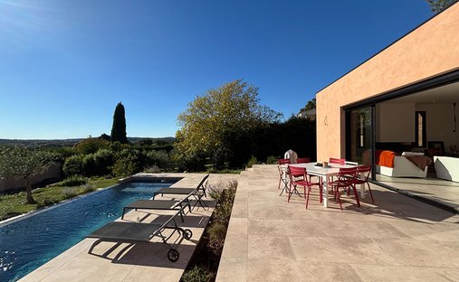 Villa a Uzès, Occitania, Francia 1