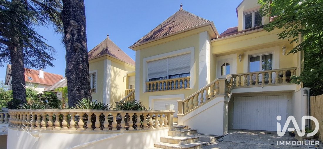 House in Melun, Ile-de-France, France 1 - 18283419