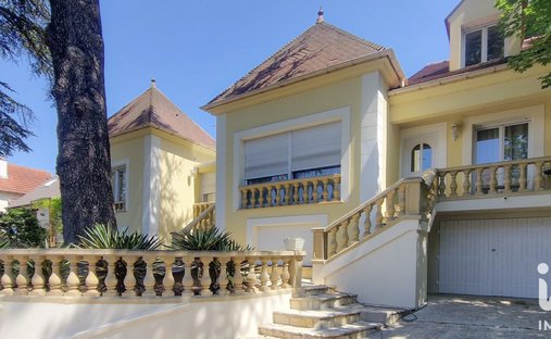 House in Melun, Ile-de-France, France 1