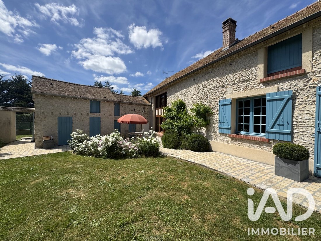 House in Houdan, Ile-de-France, France 1 - 18281084
