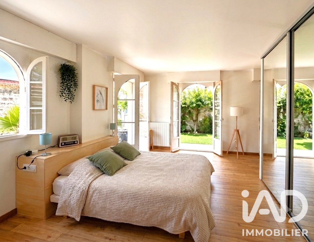 Apartment in Plaisance, La Garenne-Colombes, France 1 - 18283501