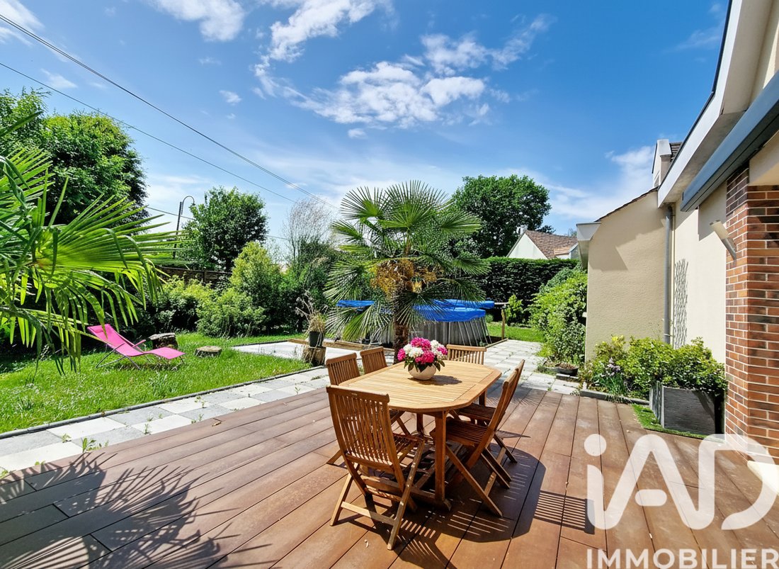 House in Forges-les-Bains, Ile-de-France, France 1 - 18046349