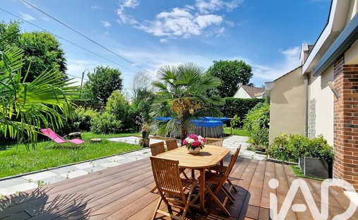 House in Forges-les-Bains, Ile-de-France, France 1