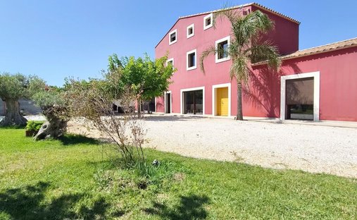 House in Bas Vernet Est, Perpignan, France 1