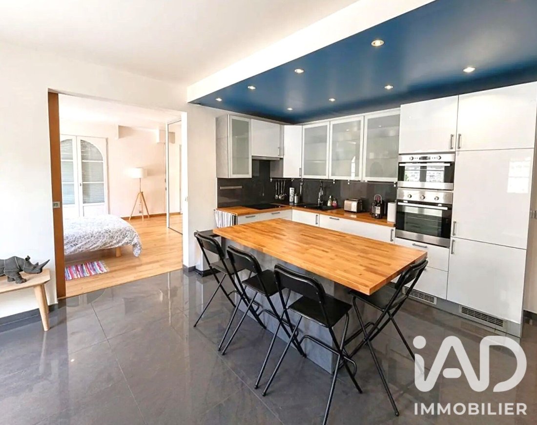 Apartment in Plaisance, La Garenne-Colombes, France 5 - 18283501