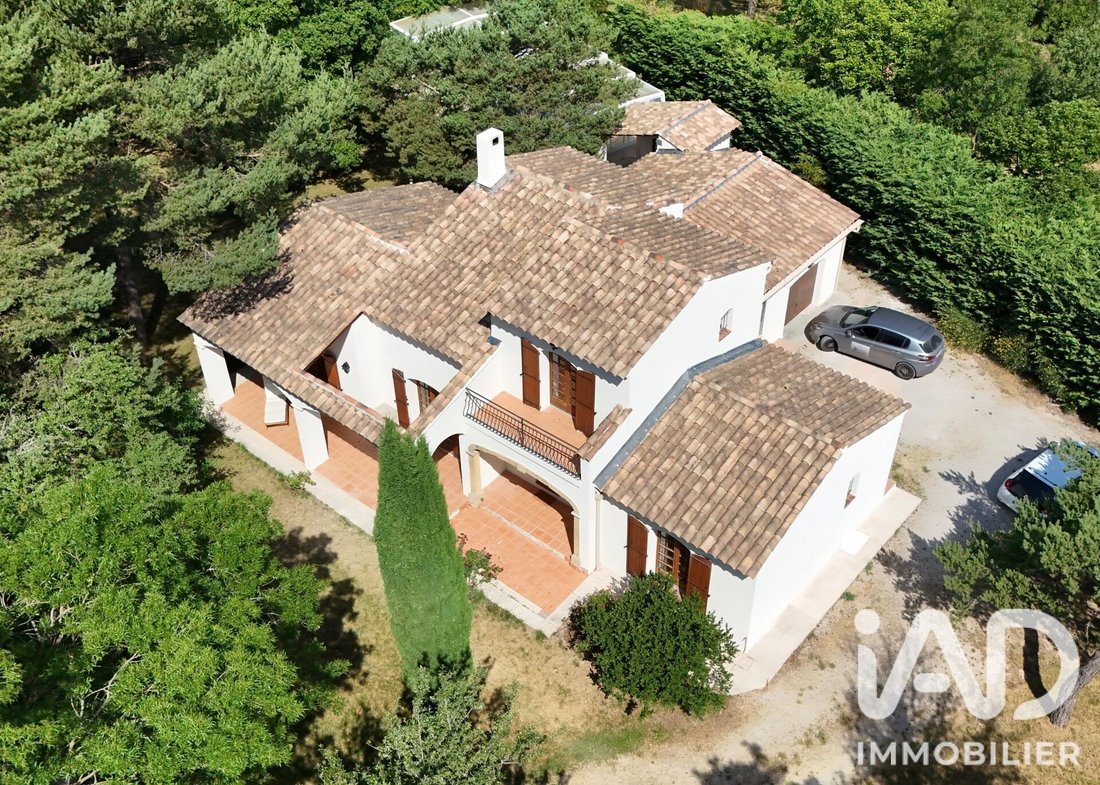 Casa a Plan-d'Aups-Sainte-Baume, Provenza-Alpi-Costa Azzurra, Francia 1 - 18283437