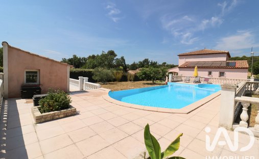 Casa en Garéoult, Provenza-Alpes-Costa Azul, Francia 1