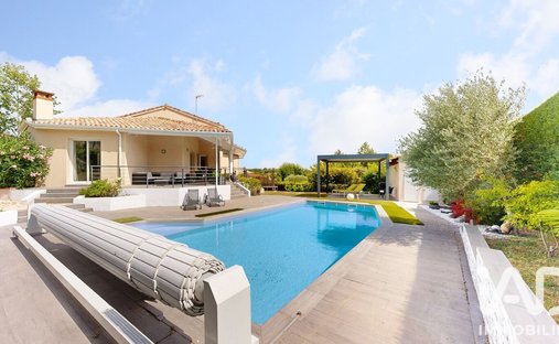 House in Rouffiac-Tolosan, Occitania, France 1