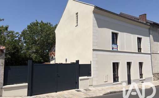 House in Coupvray, Ile-de-France, France 1