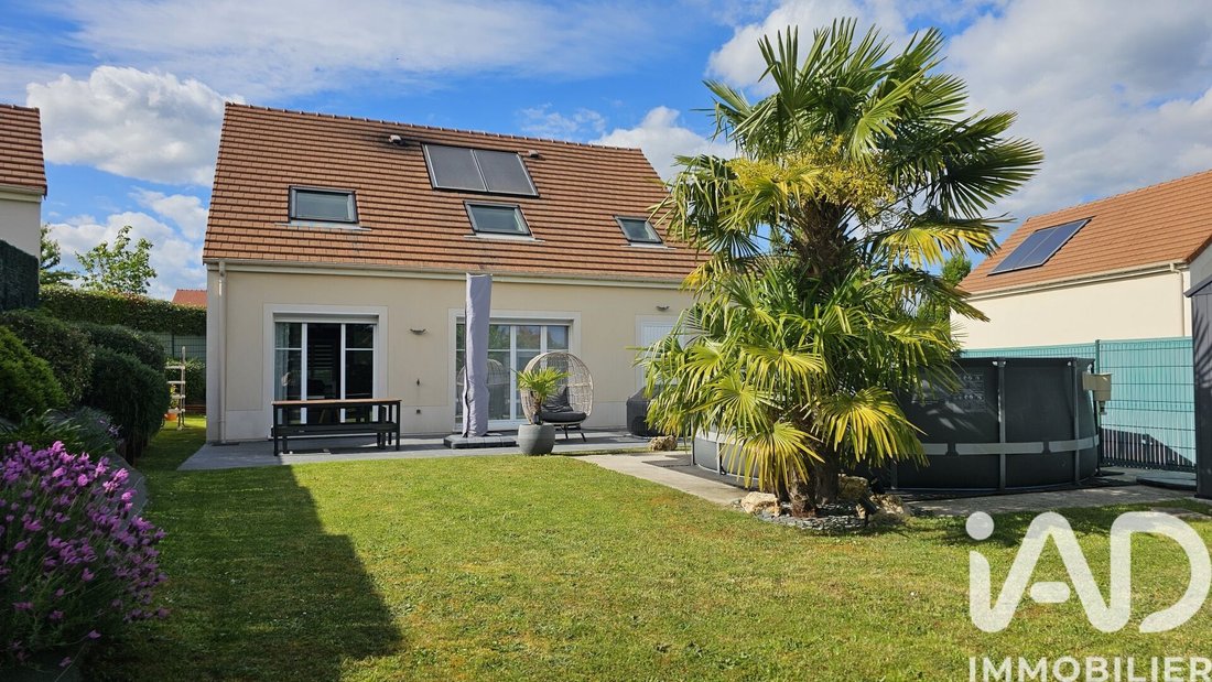 House in Morainvilliers, Ile-de-France, France 1 - 17929588