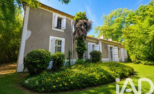 House in Cissac-Medoc, Nouvelle-Aquitaine, France 1