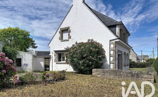 House in Ouest, Quiberon, France 1