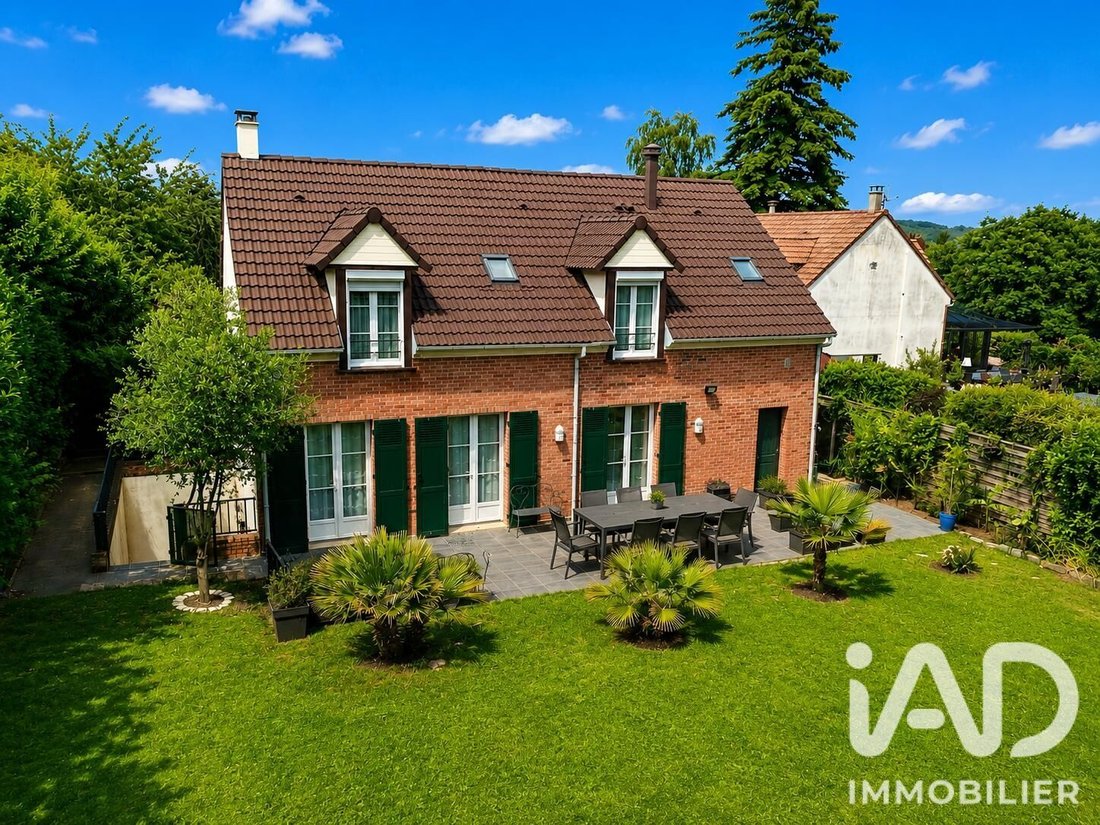 House in Condecourt, Ile-de-France, France 1 - 18161497