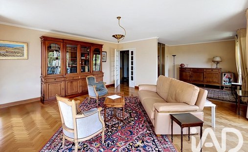Apartment in Houssières, Châtenay-Malabry, France 1
