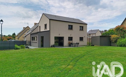 Maison à La Ville-ès-Nonais, Bretagne, France 1