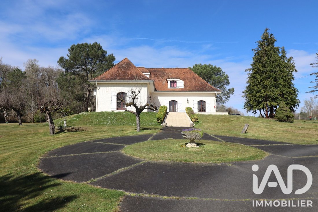 House in Pompignac, Nouvelle-Aquitaine, France 2 - 18283299