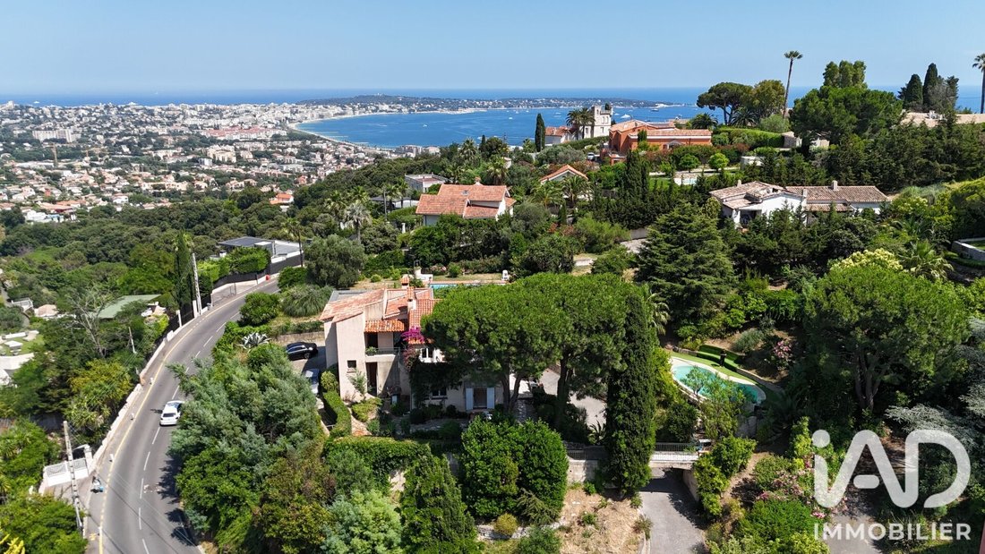House in La Maure-Super Cannes, Vallauris, France 3 - 18283486